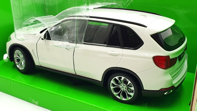 Welly NEX 1/24 Scale Diecast 24052W - BMW X5 - White