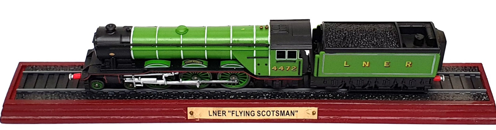 Atlas Editions 1/100 Scale Static Model 3 904 001 - LNER Flying Scotsman 4472