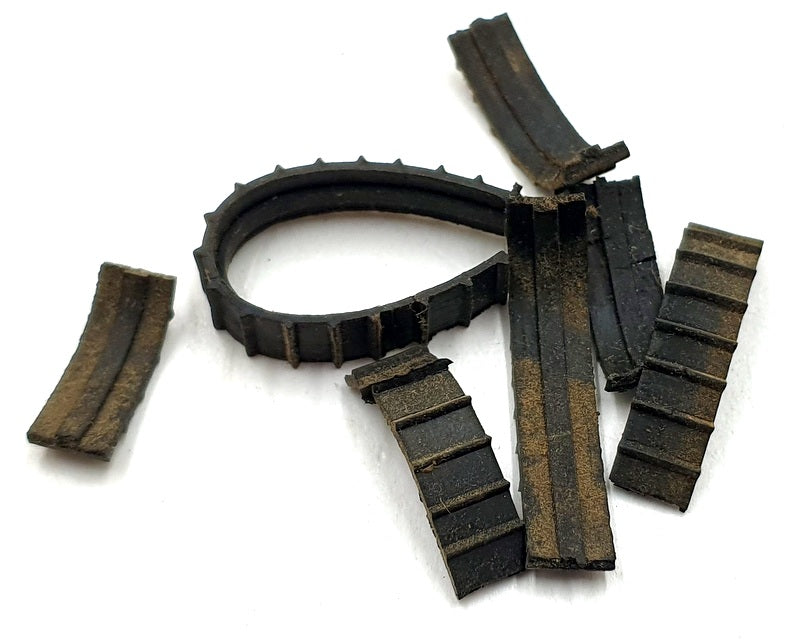 Ertl 1/64 Scale Diecast 1851 - IH Crawler TD-20E