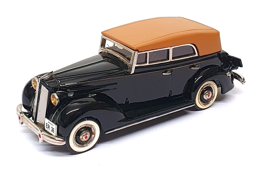 Minimarque 43 1/43 Scale CS18B - 1936 Packard 120-B Con Eleanor Powell - Black