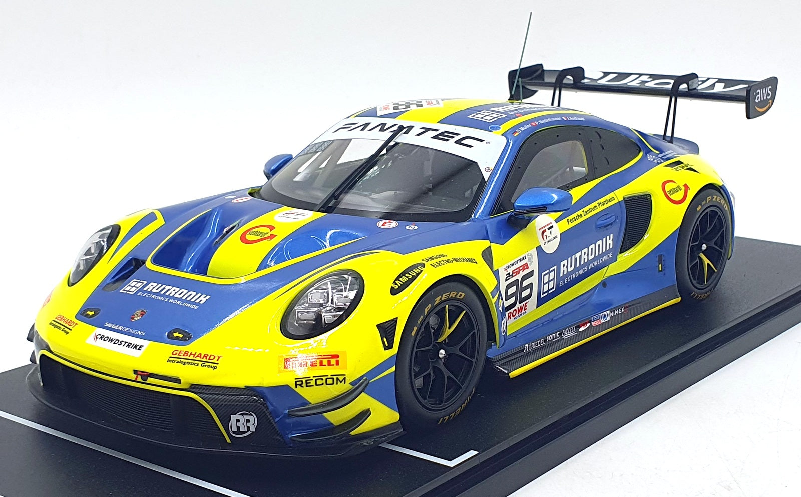 IXO 1/18 Scale LEGT18249605 - Porsche 911 GT3 R #96 GT World Challenge 2024