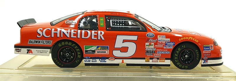 Team Caliber 1/24 Scale 2905066 Chevrolet #5 Schneider 1999 - Trickle