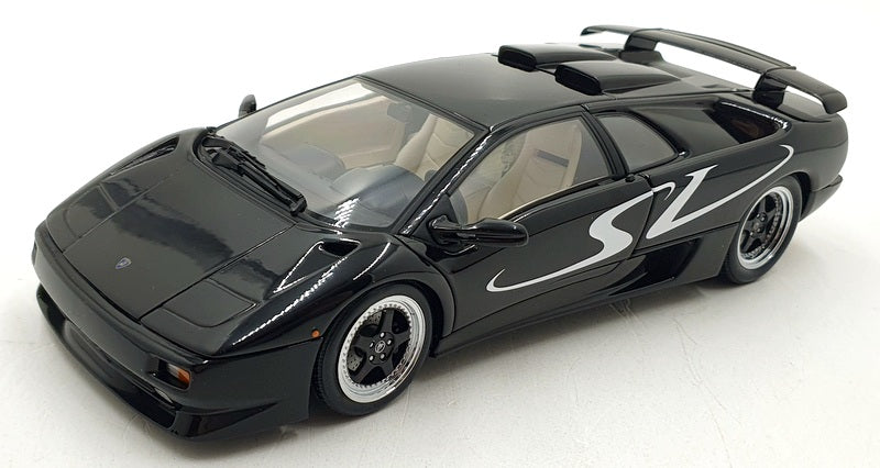 Autoart 1/18 Scale Diecast DC8224N - Lamborghini Diablo SV - Black