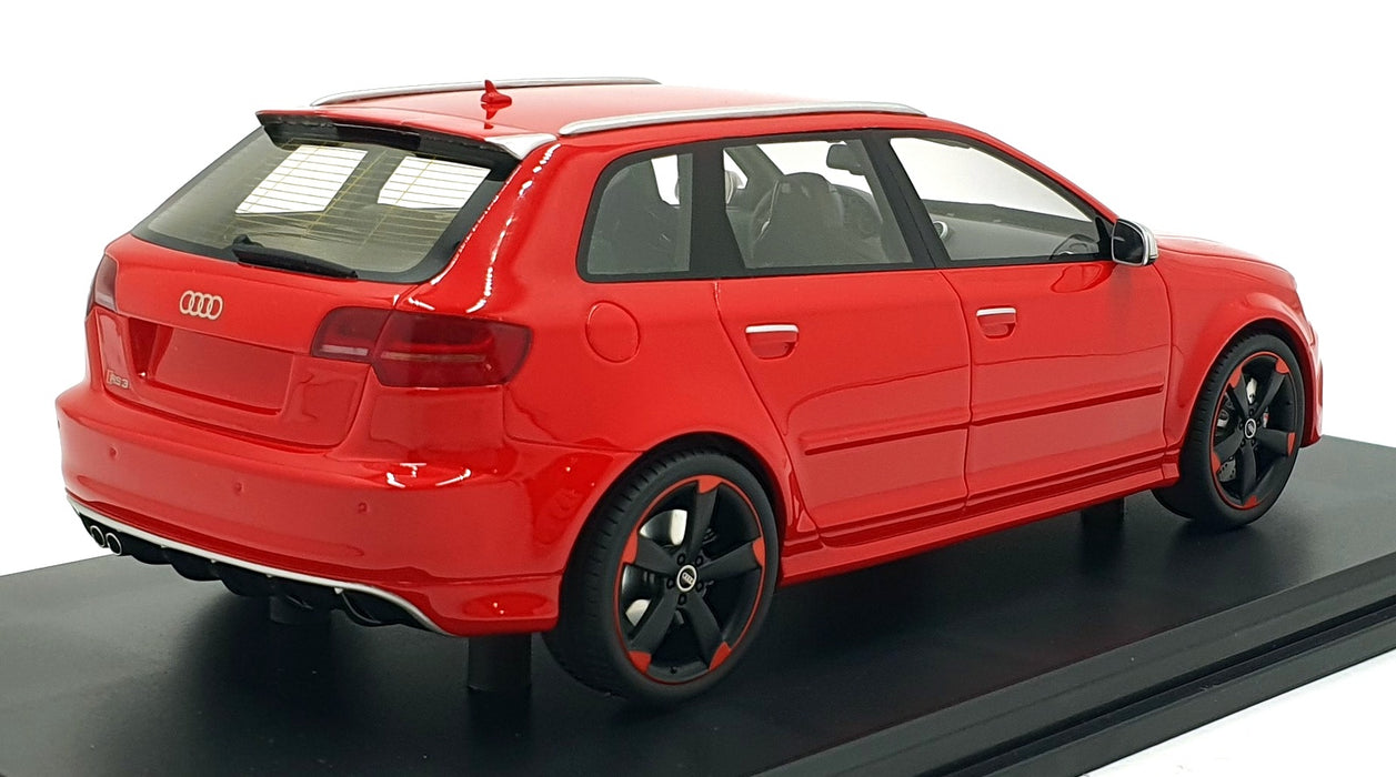 DNA Collectibles 1/18 Scale DNA000056 - Audi RS3 - Red