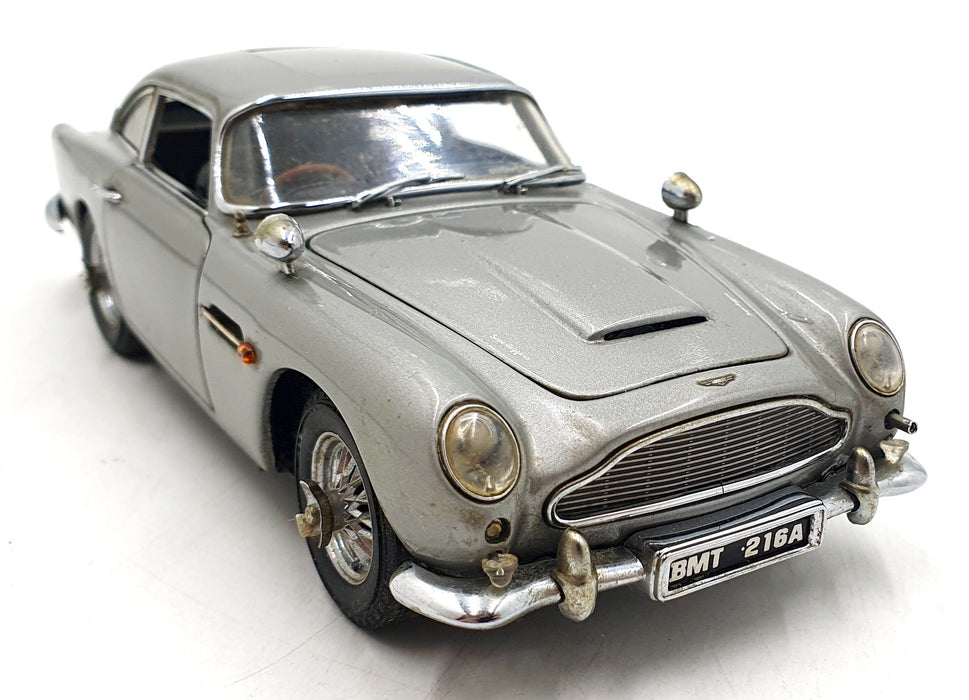 Danbury Mint 1/24 Scale Diecast DB5007 - Aston Martin DB5 James Bond 007 Silver
