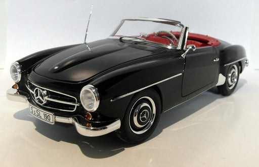 Minichamps 1/18 Scale diecast - 100 037030 Mercedes Benz 190 SL 1955 Black
