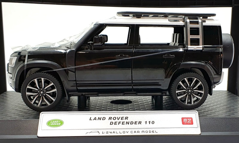 QY Toys 1/24 Scale Diecast Q2002A - Land Rover Defender 110 - Black/White