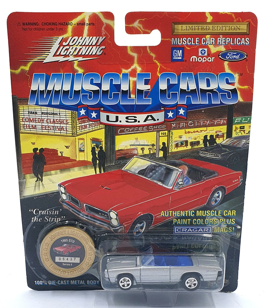 Johnny Lightning 1/64 Scale 200-160 - Muscle Cars 1965 Pontiac GTO - Silver