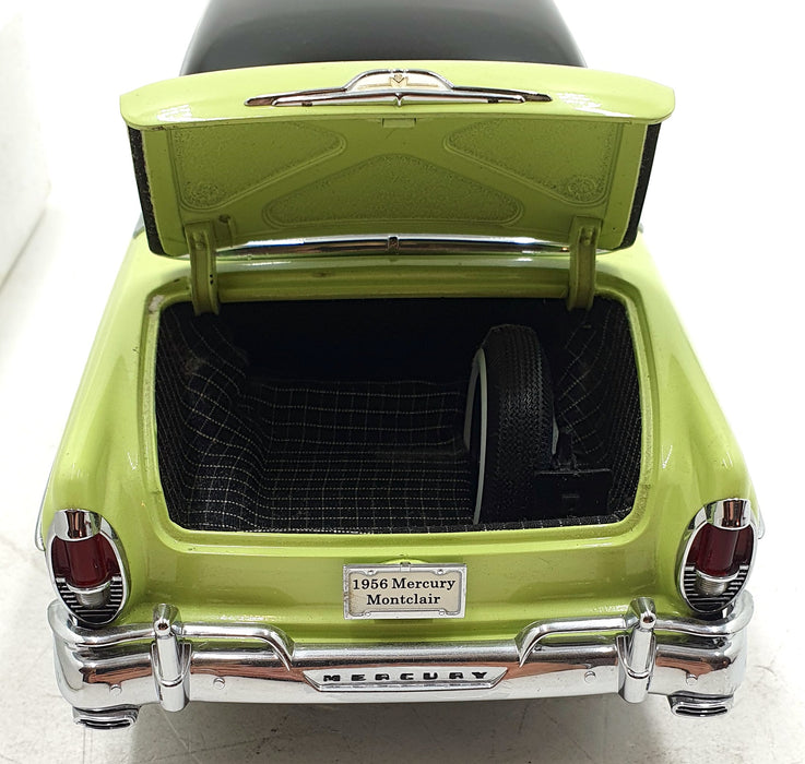 Sun Star 1/18 Scale 5142 - 1956 Mercury Montclair - Tuxedo Black/Grove Green
