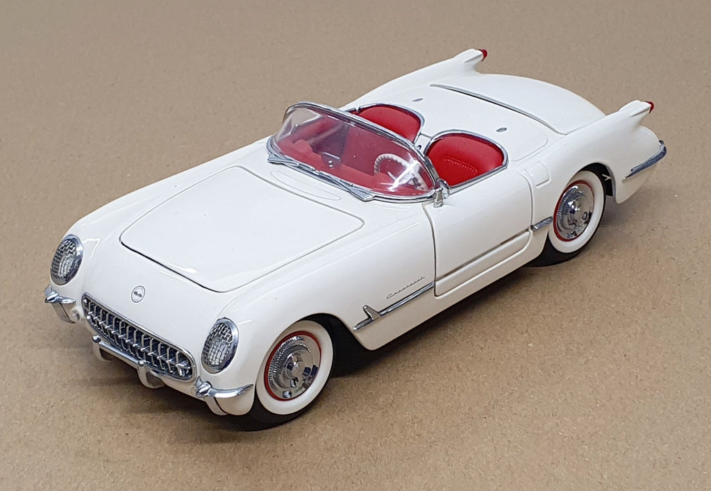 Franklin Mint 1/24 Scale 17626G - 1953 Chevrolet Corvette - White