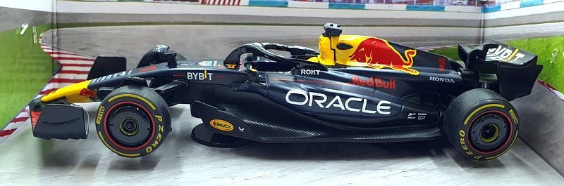 Rastar 1/32 Scale Diecast 64600 - Oracle Red Bull Racing F1 RB19 #1