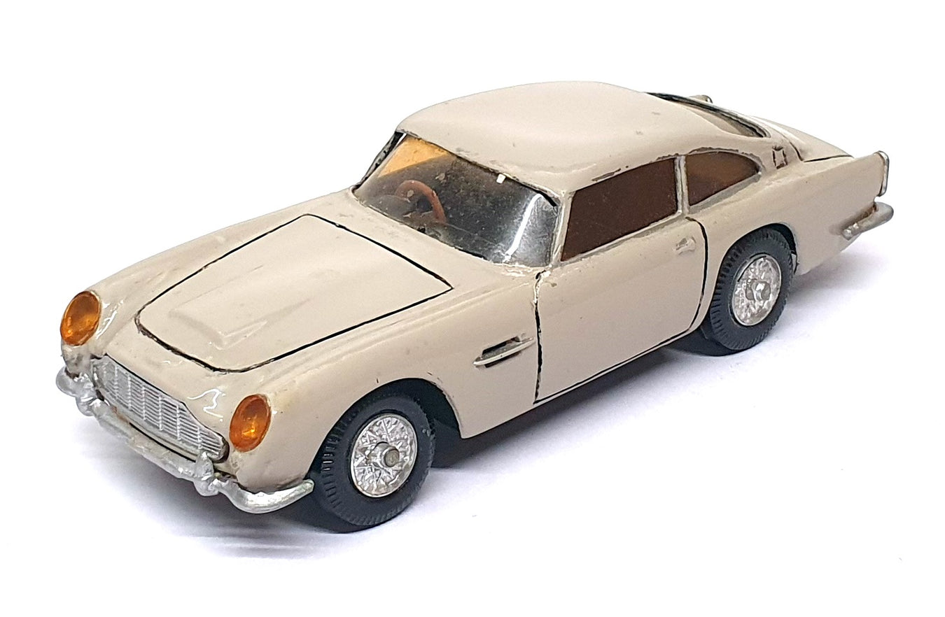 1/32 Scale Model Cars