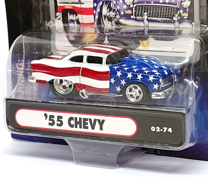 Muscle Machines 1/64 Scale 71161 02-74 - 1955 Chevrolet Chevy Stars & Stripes