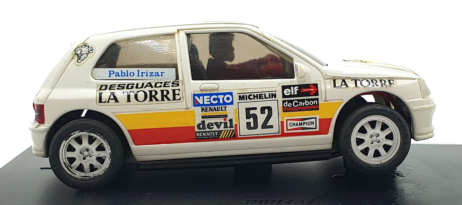 Ninco 1/32 Scale Slot Car N50101 - Renault Clio XXIV #52 - White