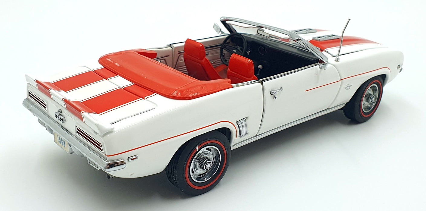 Danbury Mint 1/24 Scale DMCHEV69 - 1969 Chevrolet Camaro SS - White/Red