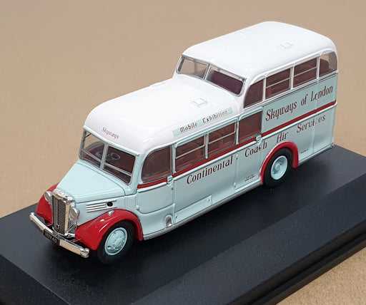 Oxford Diecast 1/76 Scale 76COM007 - Commer Commando Skyways Coach