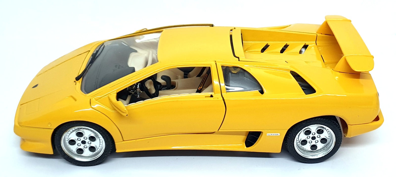 Burago 1/18 Scale Diecast 3041 - 1990 Lamborghini Diablo - Yellow