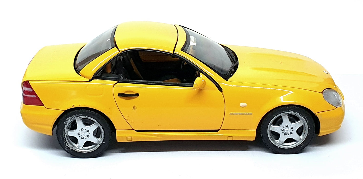 UT Models 1/18 Scale Diecast 26152 - Mercedes Benz SLK AMG - Yellow