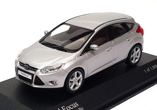 Minichamps 1/43 Scale 400 080300 - 2011 Ford Focus - Silver