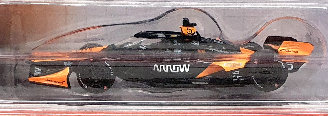 Ixo 1/64 Scale 5866 - 2025 Indycar Series Arrow McLaren #5 - Pato O'Ward