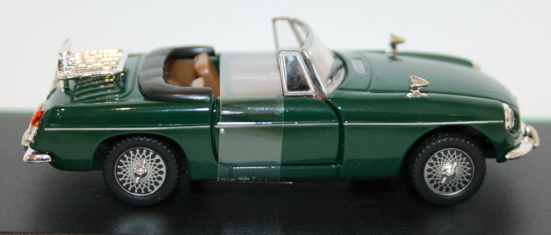 Cararama 1/43 Scale 001432 - MGB Convertible - Green