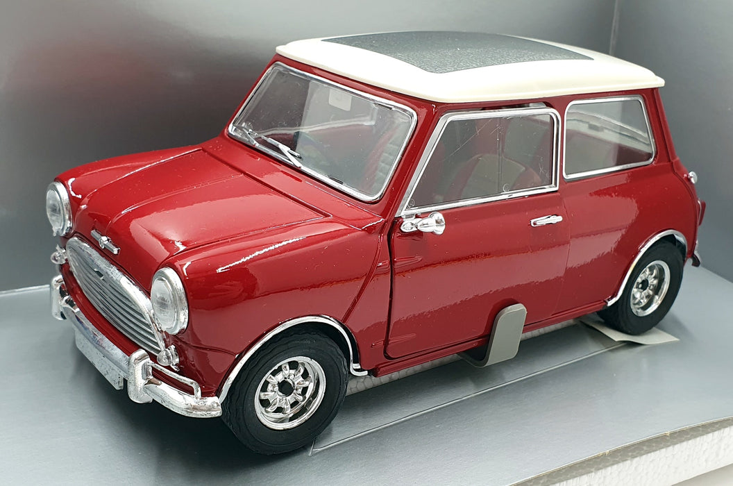 Solido 1/18 Scale Diecast 8022 - Mini Cooper S 1964 - Red/White