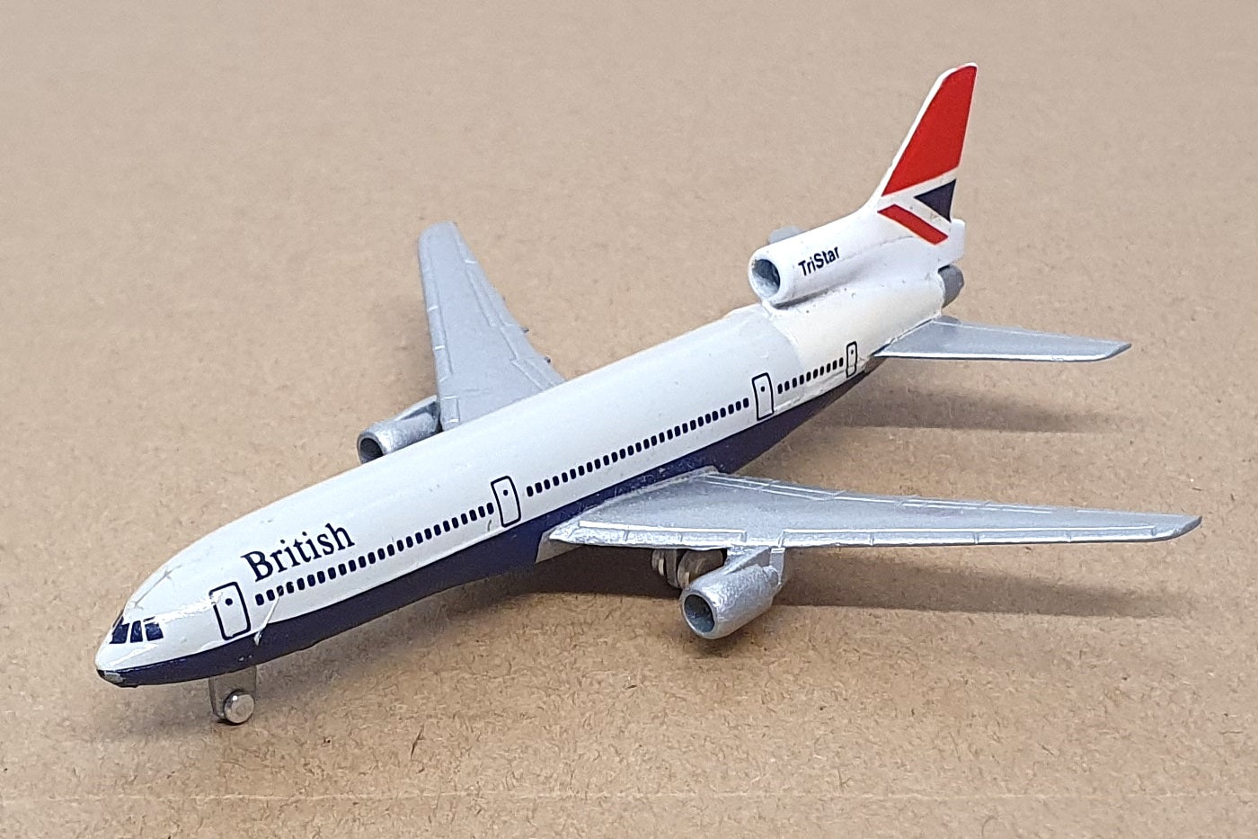 Schabak 1/600 Scale 909/14 - Lockheed L-1011 Tristar Aircraft - British