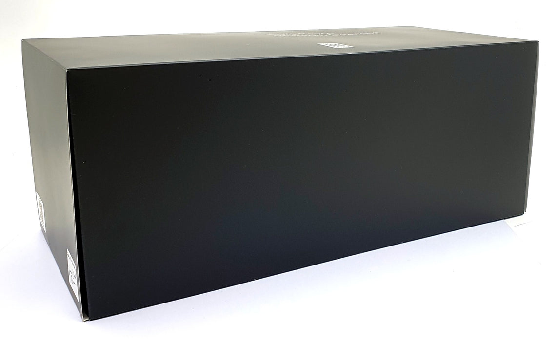 Kyosho 1/18 Scale Diecast 08841EW2 - Rolls Royce Phantom Extended English White