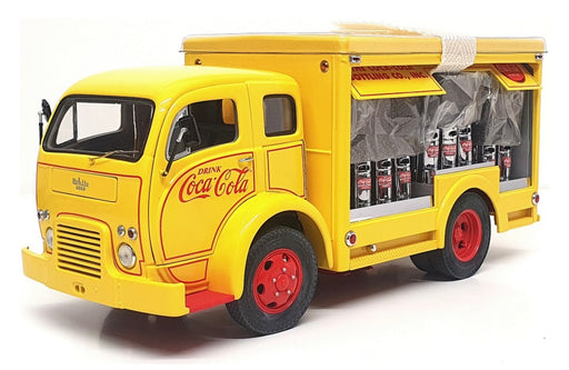 Danbury Mint 1/24 Scale DMCC1955 - 1955 White Coca-Cola Truck - Yellow