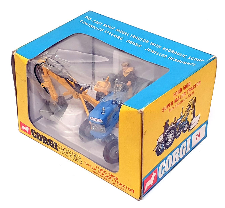 Corgi Original Diecast 74 - Ford 5000 Super Major Tractor With Hydraulic Scoop
