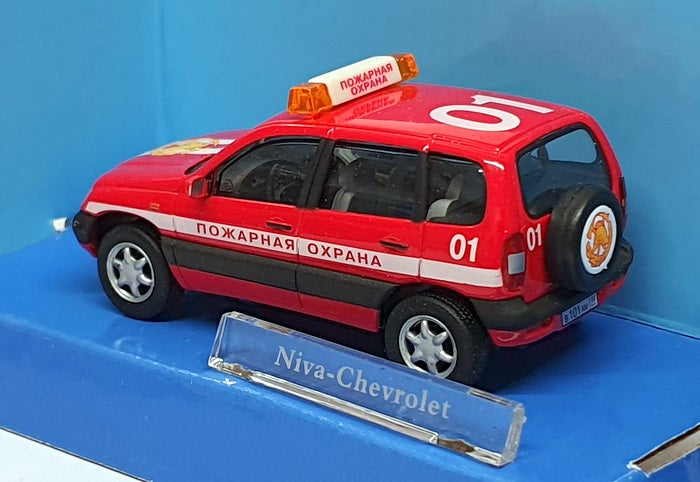 Cararama 1/43 Scale CARA21 - Niva Chevrolet Russian Fire Vehicle - Red