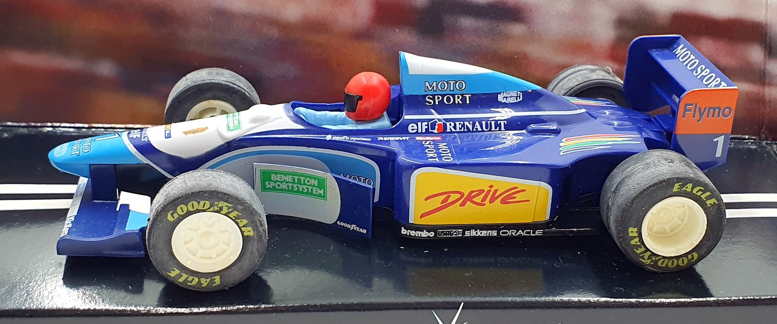 Scalextric 1/32 Scale Slotcar C532 - Renault #1 Benetton