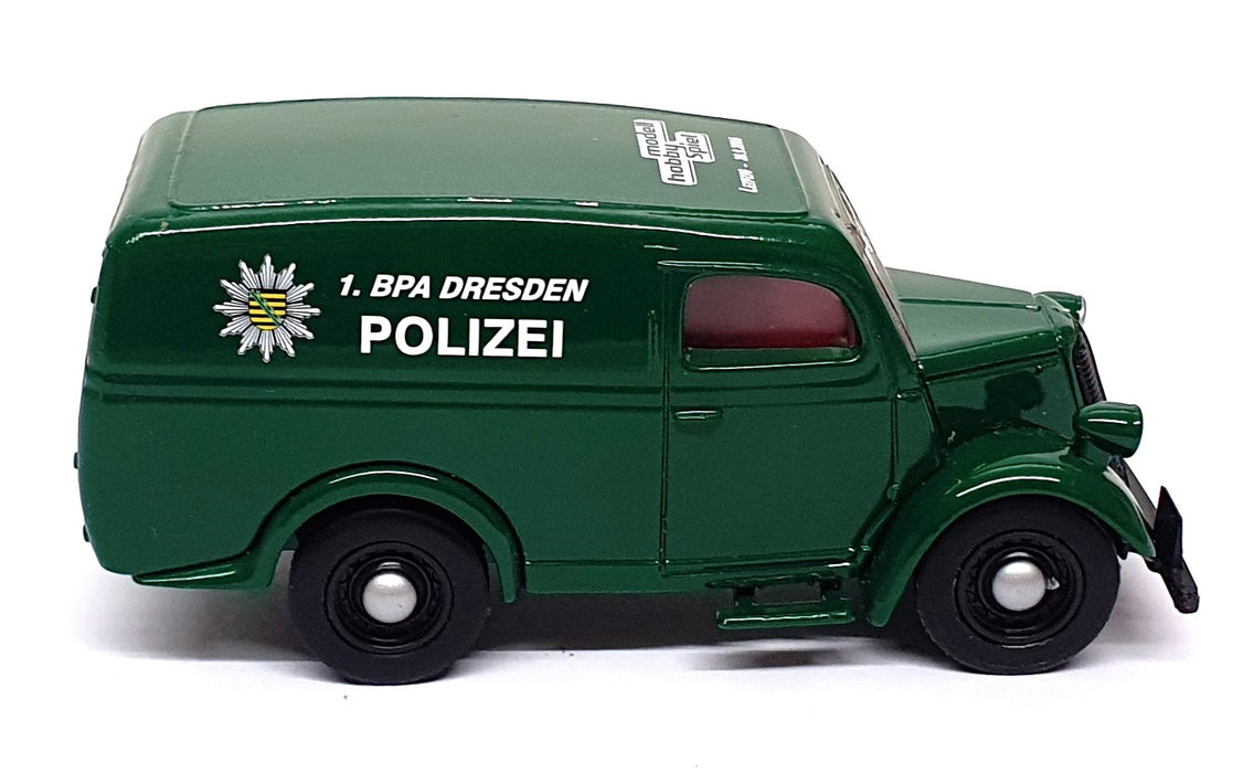 Matchbox Dinky 1/43 Scale MDL08 - 1950 Ford E 83 Van Polizei Leipzig 30/09/06