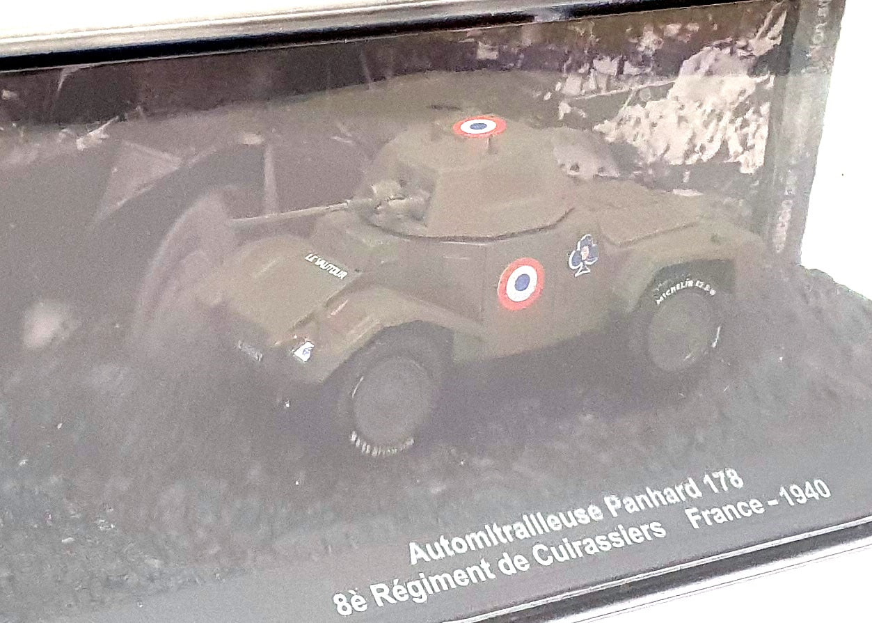 Altaya 1/72 Scale AP1940 - Automitrailleuse Panhard 178 Armoured Car France 1940