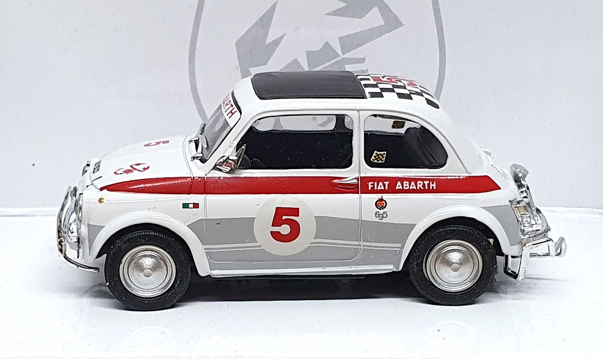Cararama 1/43 Scale CARA97 - Fiat Abarth 595L Race Car #5 - White/Red