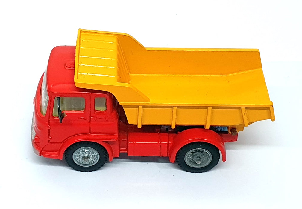 Corgi Toys Original Diecast 494 - Bedford Tipper Truck - Red/Yellow