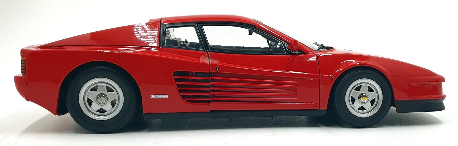 KK Scale 1/12 Scale KKDC120201 - 1986 Ferrari Testarossa - Red
