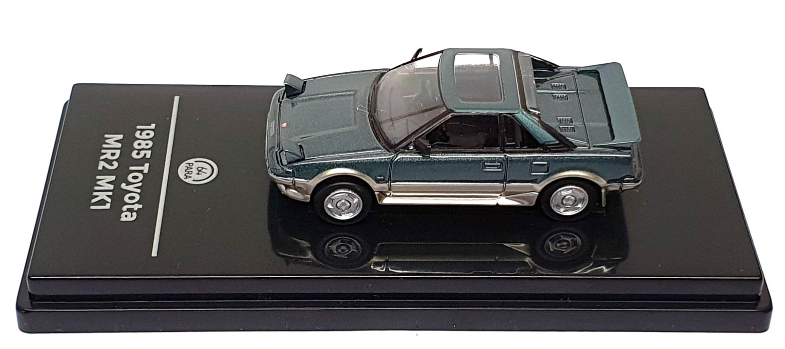Paragon 1/64 Scale PA-65368 - 1985 Toyota MR2 Mk1 - Green/Gold