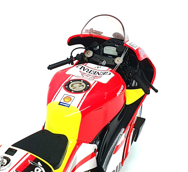 Minichamps 1/12 Scale 122 110846 - Ducati Desmosedici GP11 Unveiling V. Rossi
