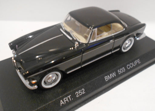 Corgi Detail 1/43 Scale - ART.252 BMW 502 COUPE 1959