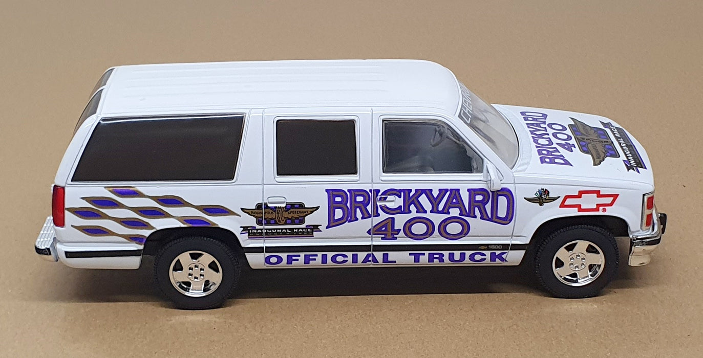 Brookfield 1/25 Scale 53151 Chevrolet Suburban Truck Coin Bank Brickyard 400 '94