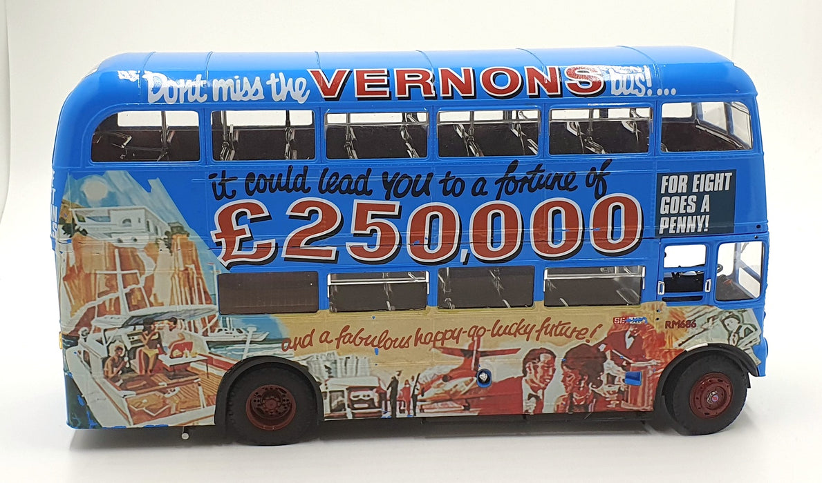 Sun Star 1/24 Scale 2905 - RM 686 WLT 686 London Transport - Vernons Pools