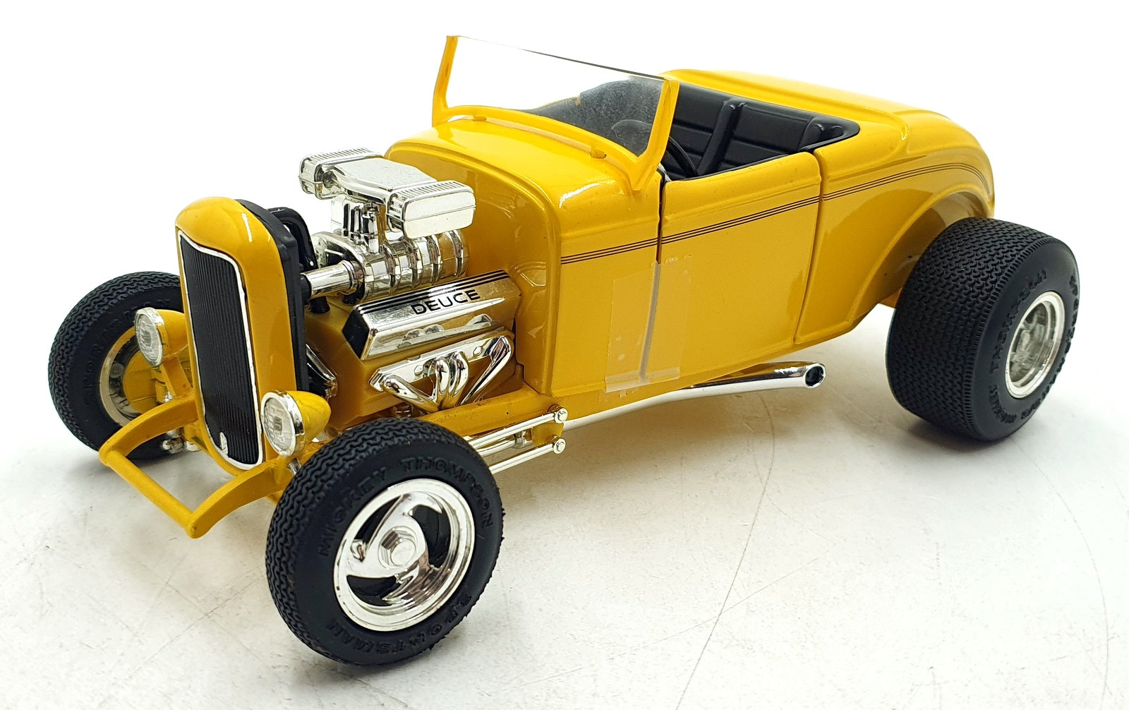 Ertl 1/18 Scale Diecast 91225A - 1932 Ford Roadster Hot Rod - Yellow