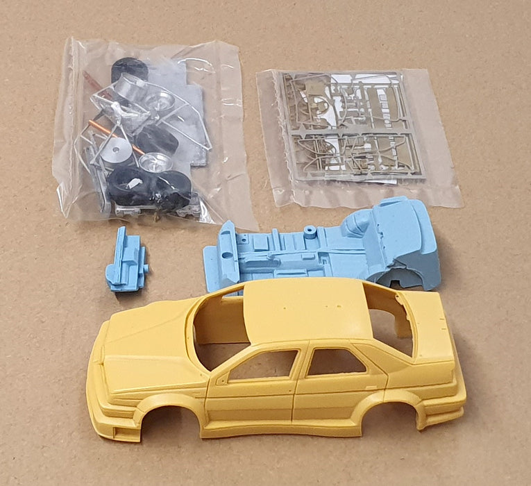 BBR 1/43 Scale Unbuilt Kit PJ22/23 - Alfa Romeo 155 V6 DTM 1993 Larini/Nannini