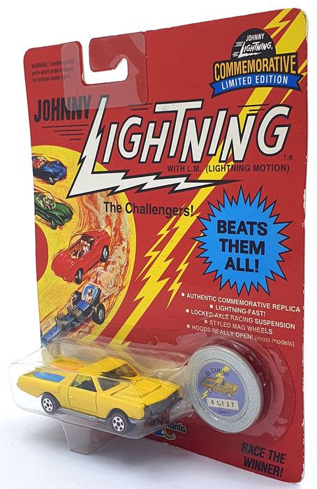 Johnny Lightning 1/64 Scale 100-170 The Challengers Chevrolet El Camino Yellow