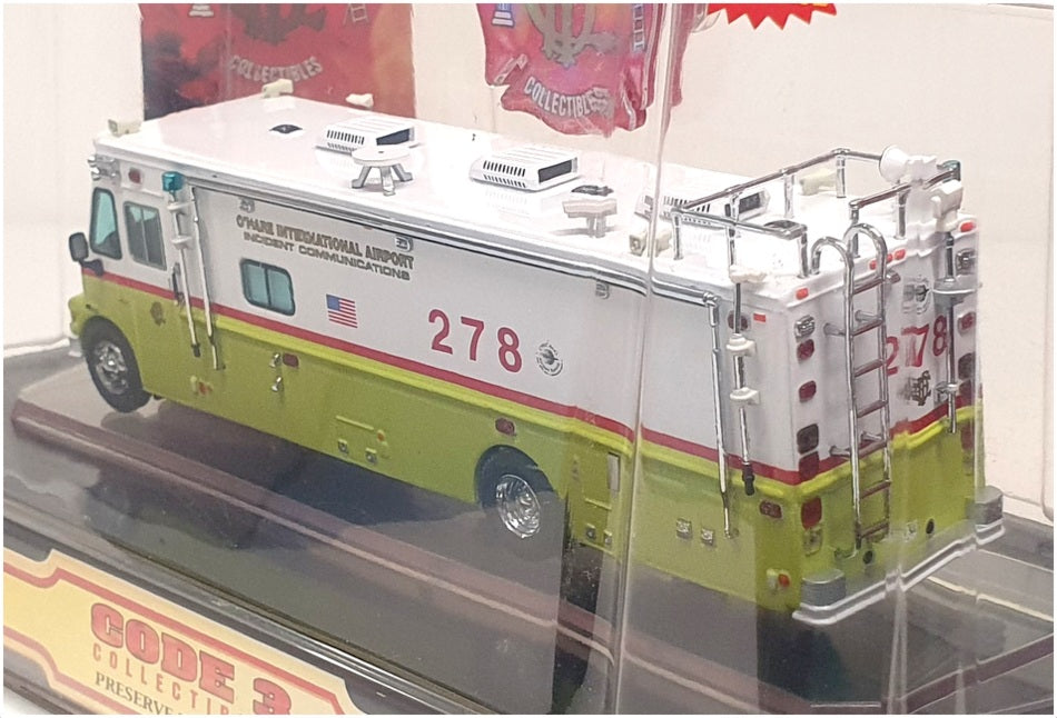 Code 3 1/64 Scale 12532 - LDV Truck 278 O'Hare Int Airport - Green/White