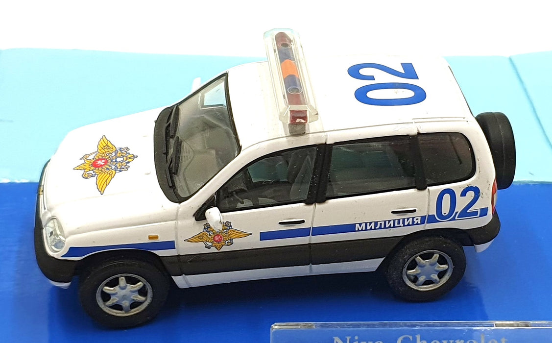 Cararama 1/43 Scale 210226M - Chevrolet Niva 02 Police Car - White