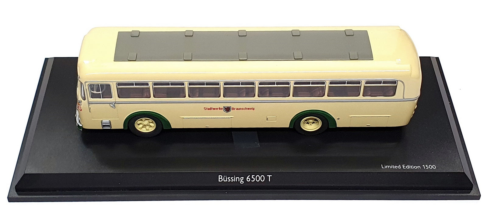Schuco 1/43 Scale 03471 - Büssing 6500T Bus Stadwerke Braunschweig - Cream
