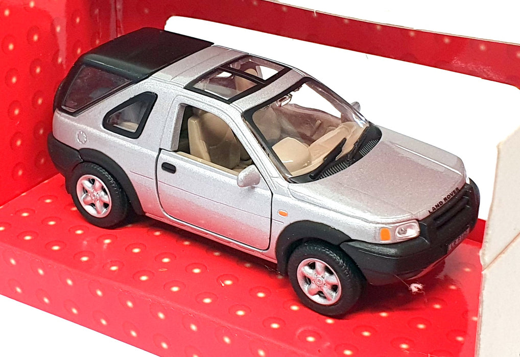 Cararama 1/43 Scale Diecast CARA34 - Land Rover Freelander - Silver