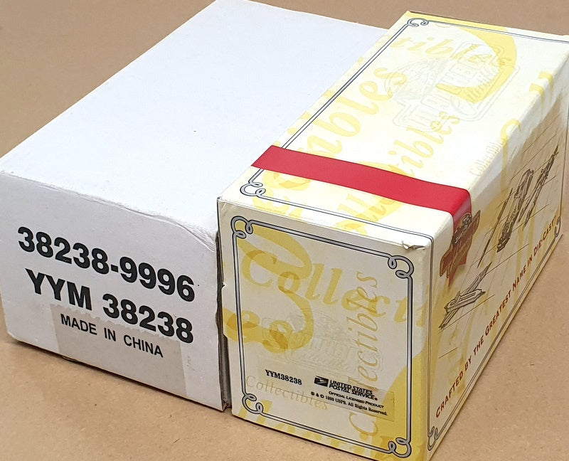 Matchbox 1/43 Scale YYM 38238 - 1920 Mack AC Postal Truck Green/Black